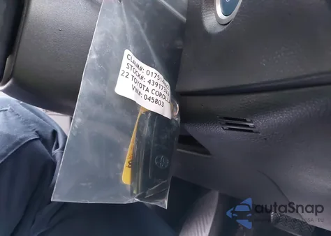 2022 Toyota Corolla Hybrid Le z USA, uszkodzony, nr VIN JTDEAMDE6NJ045803